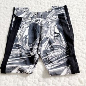 Puma leggings athletic gym grey black  cropped small workout